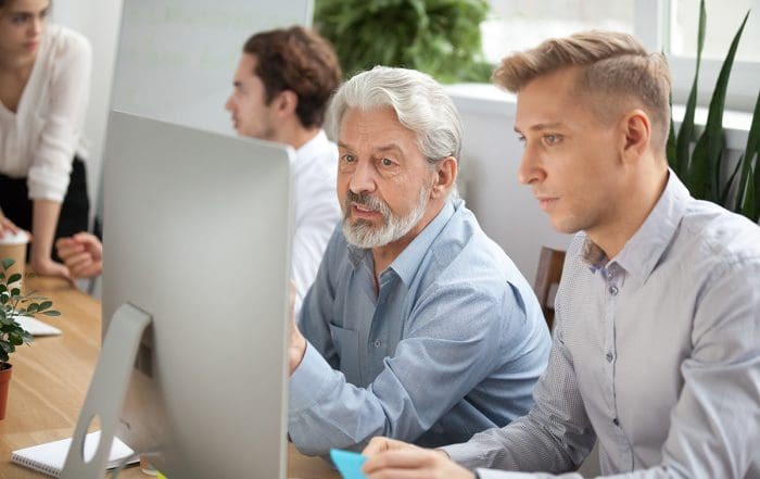 Kuvituskuva: Työpaikkaohjaajien infokahvit Novidassa