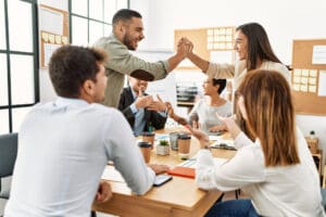 lat-nettiin kuvituskuva päivän onnistumisen hetkestä