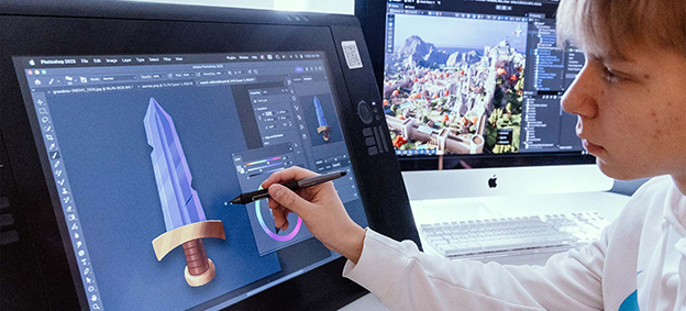 pelinkehitys Valokuva pelinkehityksen osatutkinnon esittelytekstin yhteyteen.